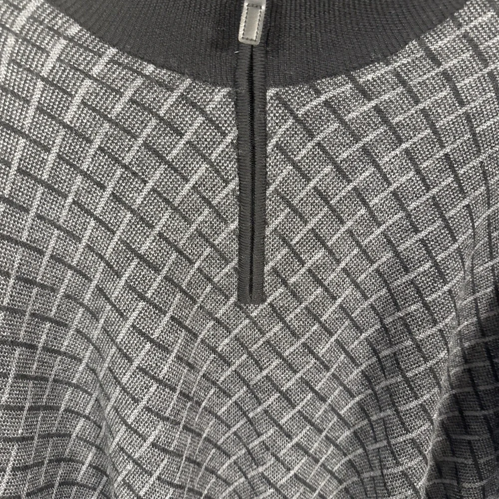 JOS. A. BANK Traveler L Knit 100%‎ Merino Wool Pullover Zip Neck B1